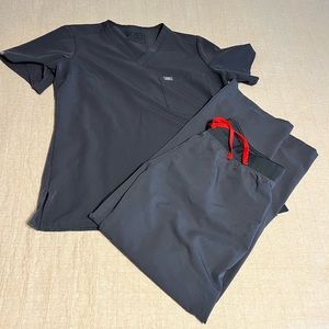 Dark grey FIGs scrubs, large